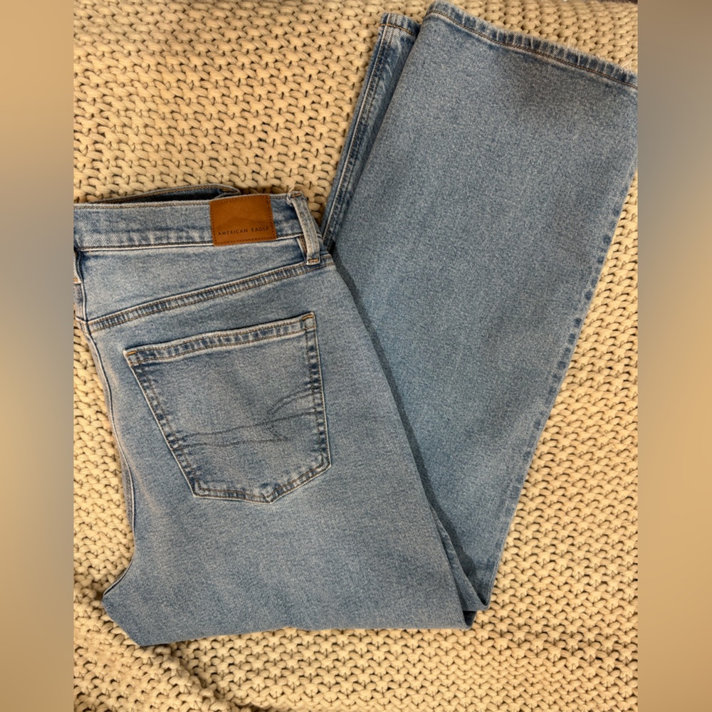 American Eagle Outfitters High Rise Light Blue Jeans